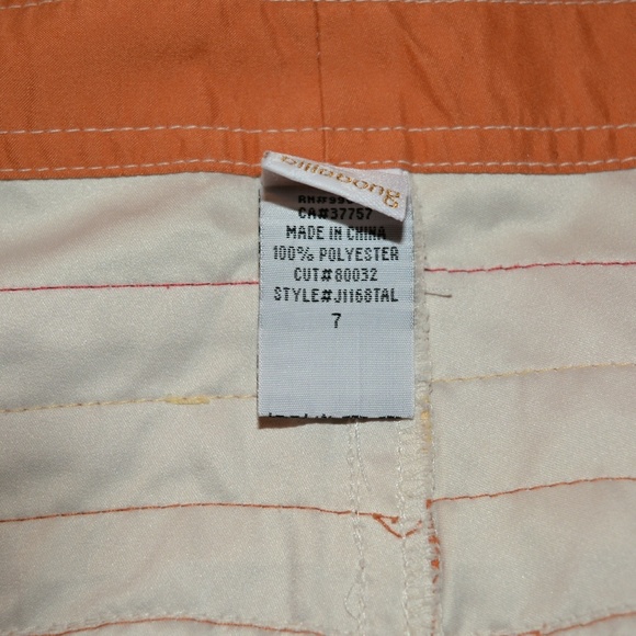 Billabong Board Shorts - Picture 4 of 4